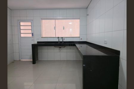 Studio para alugar com 112m², 2 quartos e 1 vaga Studio para alugar com 112m², 2 quartos e 1 vagaCozinha