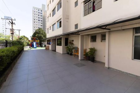 Apartamento à venda com 54m², 2 quartos e 1 vaga Apartamento à venda com 54m², 2 quartos e 1 vagaÁrea externa