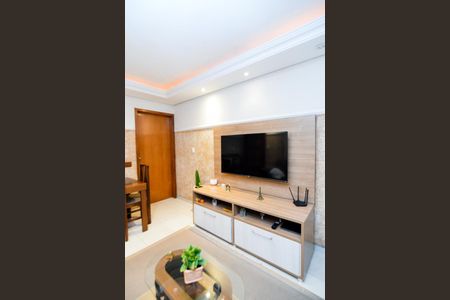 Casa à venda com 125m², 2 quartos e 2 vagasSala