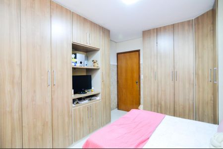 Casa à venda com 125m², 2 quartos e 2 vagasQuarto 1