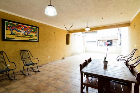 Casa à venda com 125m², 2 quartos e 2 vagasVaranda