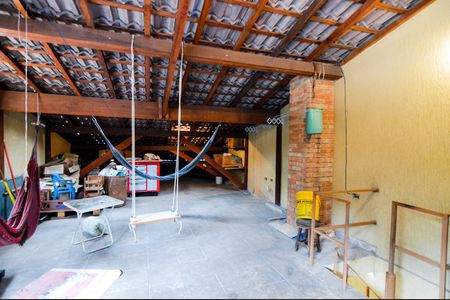 Casa à venda com 125m², 2 quartos e 2 vagasSótão 