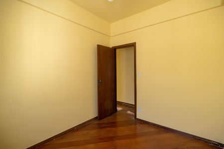 Apartamento à venda com 85m², 3 quartos e 1 vaga Apartamento à venda com 85m², 3 quartos e 1 vagaQuarto 1
