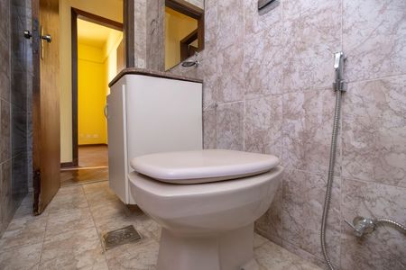 Apartamento à venda com 85m², 3 quartos e 1 vaga Apartamento à venda com 85m², 3 quartos e 1 vagaBanheiro Social