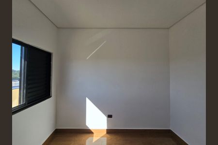 Quarto 01 de kitnet/studio para alugar com 1 quarto, 24m² em Jardim Presidente Dutra, Guarulhos