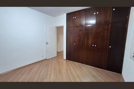 Casa para alugar com 100m², 3 quartos e 2 vagasQuarto 2