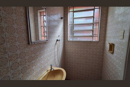 Casa para alugar com 100m², 3 quartos e 2 vagasBanheiro Social 2