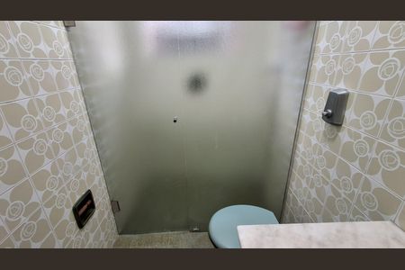 Casa para alugar com 100m², 3 quartos e 2 vagasBanheiro Social 