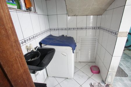 Casa de condomínio para alugar com 180m², 2 quartos e 2 vagasÁrea de Serviço