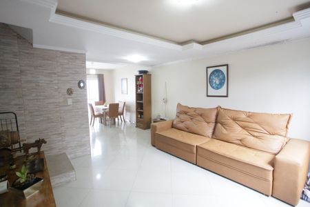 Casa de condomínio para alugar com 180m², 2 quartos e 2 vagasSala de Estar
