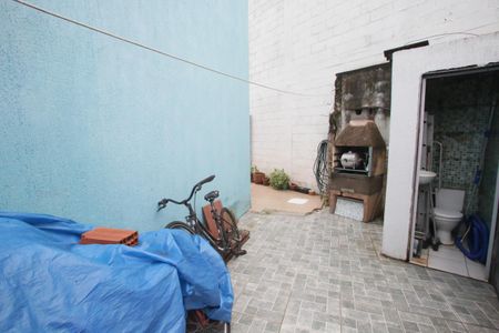 Casa de condomínio para alugar com 180m², 2 quartos e 2 vagasChurrasqueira