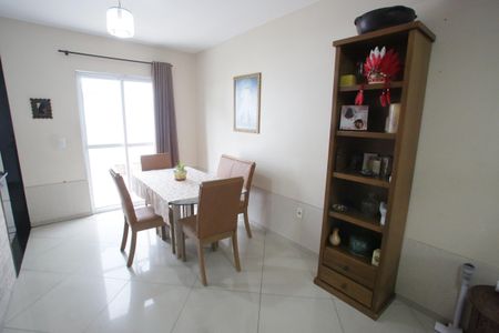 Casa de condomínio para alugar com 180m², 2 quartos e 2 vagasSala de Jantar