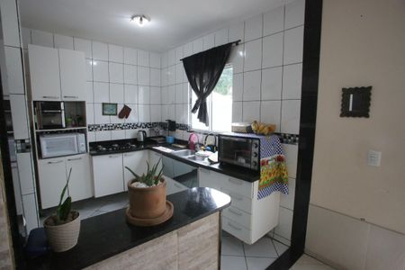 Casa de condomínio para alugar com 180m², 2 quartos e 2 vagasCozinha