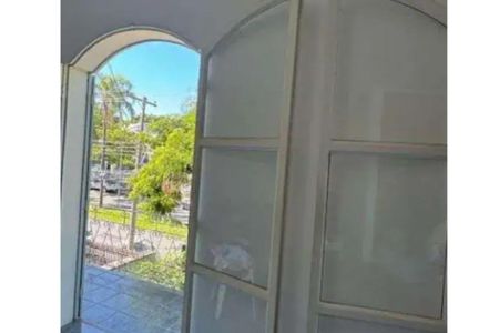 Foto 14 de casa à venda com 4 quartos, 250m² em Guarani, Campinas