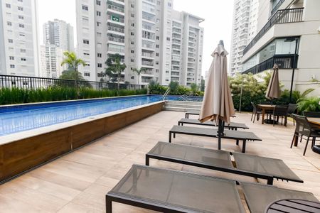 Apartamento para alugar com 82m², 3 quartos e 2 vagasÁrea comum - Piscina