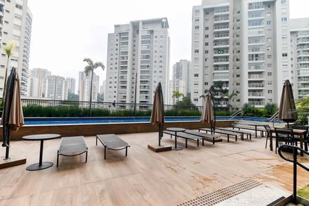 Apartamento para alugar com 82m², 3 quartos e 2 vagasÁrea comum - Piscina