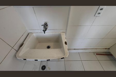Área de Serviço de apartamento à venda com 2 quartos, 35m² em Parque Itrapoã, Santo André