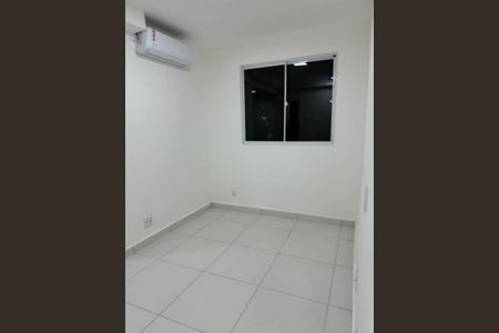 Quarto 1 de apartamento para alugar com 2 quartos, 65m² em São João, Porto Alegre