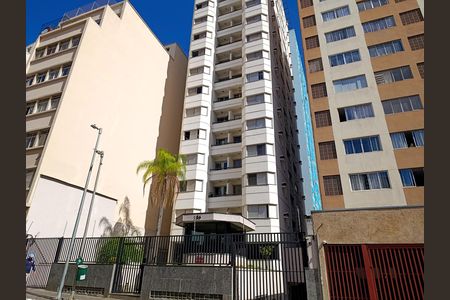 Apartamento para alugar com 47m², 1 quarto e 1 vaga Apartamento para alugar com 47m², 1 quarto e 1 vagaFachada