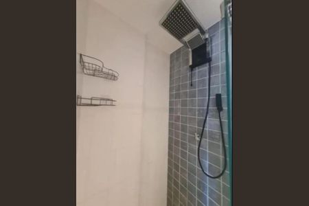 Banheiro de apartamento para alugar com 1 quarto, 22m² em Stella Maris, Salvador