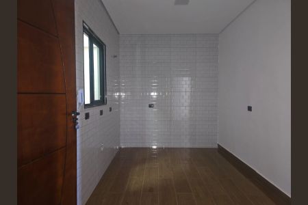Sala/ Cozinha de kitnet/studio para alugar com 2 quartos, 37m² em Jardim Presidente Dutra, Guarulhos