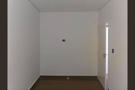 Quarto 01 de kitnet/studio para alugar com 2 quartos, 37m² em Jardim Presidente Dutra, Guarulhos