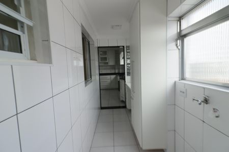 Apartamento à venda com 180m², 3 quartos e 2 vagasCozinha e Área de Serviço