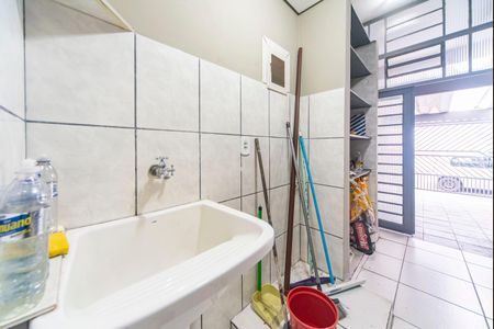 Casa à venda com 119m², 2 quartos e 2 vagas Casa à venda com 119m², 2 quartos e 2 vagasÁrea de Serviço