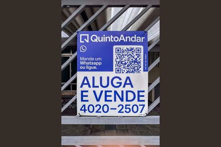 Casa à venda com 119m², 2 quartos e 2 vagas Casa à venda com 119m², 2 quartos e 2 vagasPlaca Instalada na Fachada