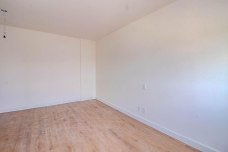 Apartamento à venda com 93m², 3 quartos e 2 vagas Apartamento à venda com 93m², 3 quartos e 2 vagasSuíte