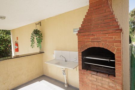 Apartamento para alugar com 45m², 2 quartos e 1 vaga Apartamento para alugar com 45m², 2 quartos e 1 vagaÁrea comum - Churrasqueira