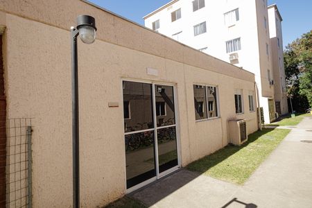 Apartamento para alugar com 45m², 2 quartos e 1 vaga Apartamento para alugar com 45m², 2 quartos e 1 vagaÁrea comum - Salão de festas