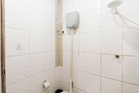 Casa à venda com 36m², 2 quartos e sem vaga Casa à venda com 36m², 2 quartos e sem vagaBanheiro