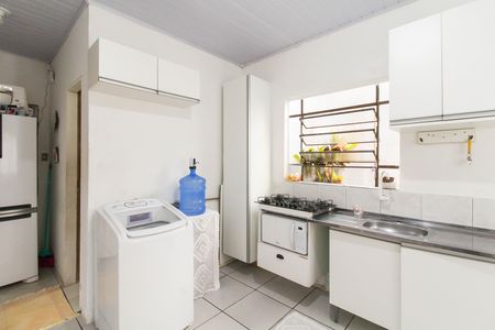 Casa à venda com 36m², 2 quartos e sem vaga Casa à venda com 36m², 2 quartos e sem vagaSala/Cozinha