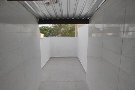 Casa para alugar com 100m², 2 quartos e 2 vagas Casa para alugar com 100m², 2 quartos e 2 vagasÁrea de Serviço