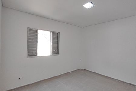 Casa para alugar com 100m², 2 quartos e 2 vagas Casa para alugar com 100m², 2 quartos e 2 vagasQuarto 1