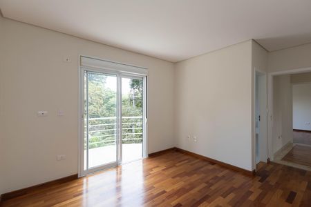 Casa à venda com 500m², 4 quartos e 6 vagas Casa à venda com 500m², 4 quartos e 6 vagasSuíte 2