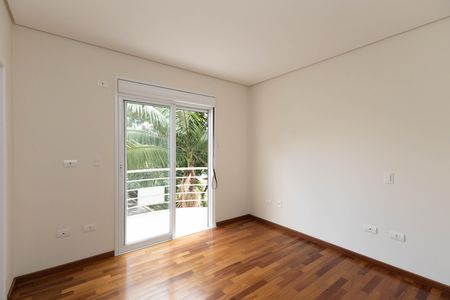 Casa à venda com 500m², 4 quartos e 6 vagas Casa à venda com 500m², 4 quartos e 6 vagasBanheiro da Suíte 3