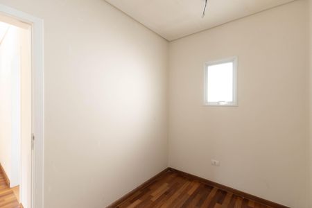Casa à venda com 500m², 4 quartos e 6 vagas Casa à venda com 500m², 4 quartos e 6 vagasClosert