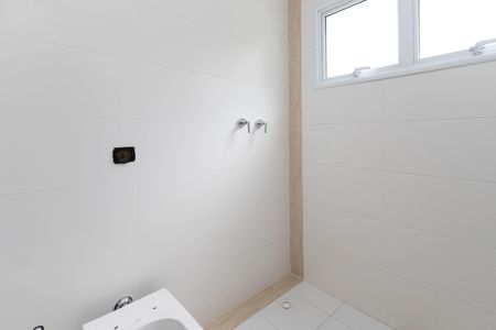Casa à venda com 500m², 4 quartos e 6 vagas Casa à venda com 500m², 4 quartos e 6 vagasBanheiro da Suíte 3