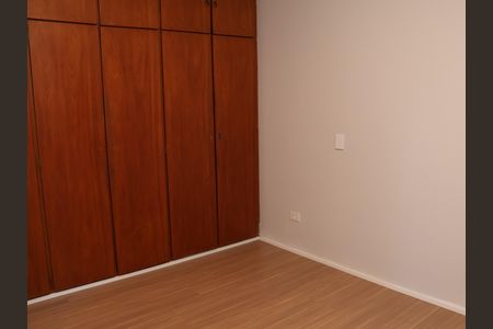 Suíte de apartamento à venda com 3 quartos, 141m² em Jardim Goiás, Goiânia