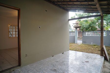 Casa para alugar com 82m², 2 quartos e sem vagaVaranda