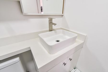 Apartamento à venda com 100m², 3 quartos e 1 vaga Apartamento à venda com 100m², 3 quartos e 1 vagaBanheiro social 1