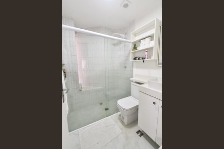 Apartamento à venda com 100m², 3 quartos e 1 vaga Apartamento à venda com 100m², 3 quartos e 1 vagaBanheiro social 1