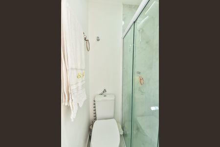 Apartamento à venda com 100m², 3 quartos e 1 vaga Apartamento à venda com 100m², 3 quartos e 1 vagaBanheiro de serviço