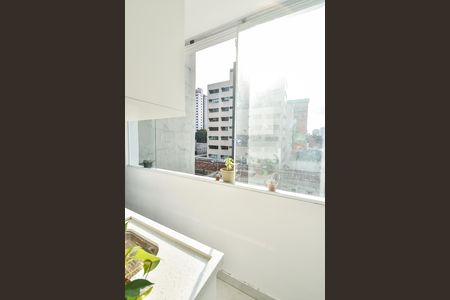 Apartamento à venda com 100m², 3 quartos e 1 vaga Apartamento à venda com 100m², 3 quartos e 1 vagaÁrea de serviço