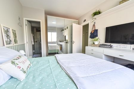 Apartamento à venda com 100m², 3 quartos e 1 vaga Apartamento à venda com 100m², 3 quartos e 1 vagaSuíte