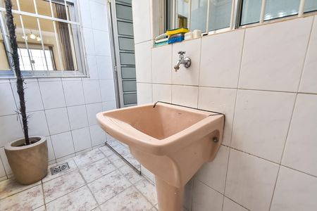 Casa à venda com 117m², 3 quartos e sem vaga Casa à venda com 117m², 3 quartos e sem vagaÁrea de serviço