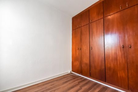 Casa à venda com 117m², 3 quartos e sem vaga Casa à venda com 117m², 3 quartos e sem vagaQuarto 2