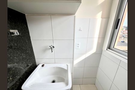 Apartamento para alugar com 60m², 2 quartos e 1 vaga Apartamento para alugar com 60m², 2 quartos e 1 vagaÁrea de Serviço